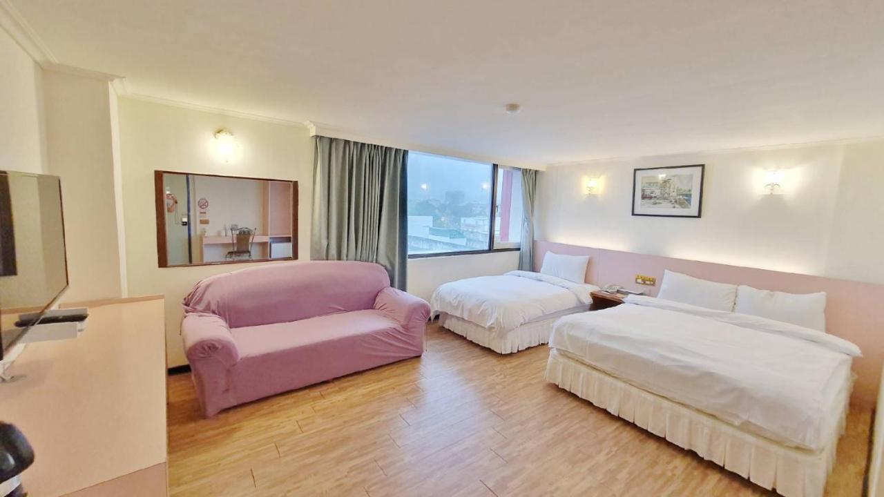 Apple Hotel T'ai-tung Exteriér fotografie