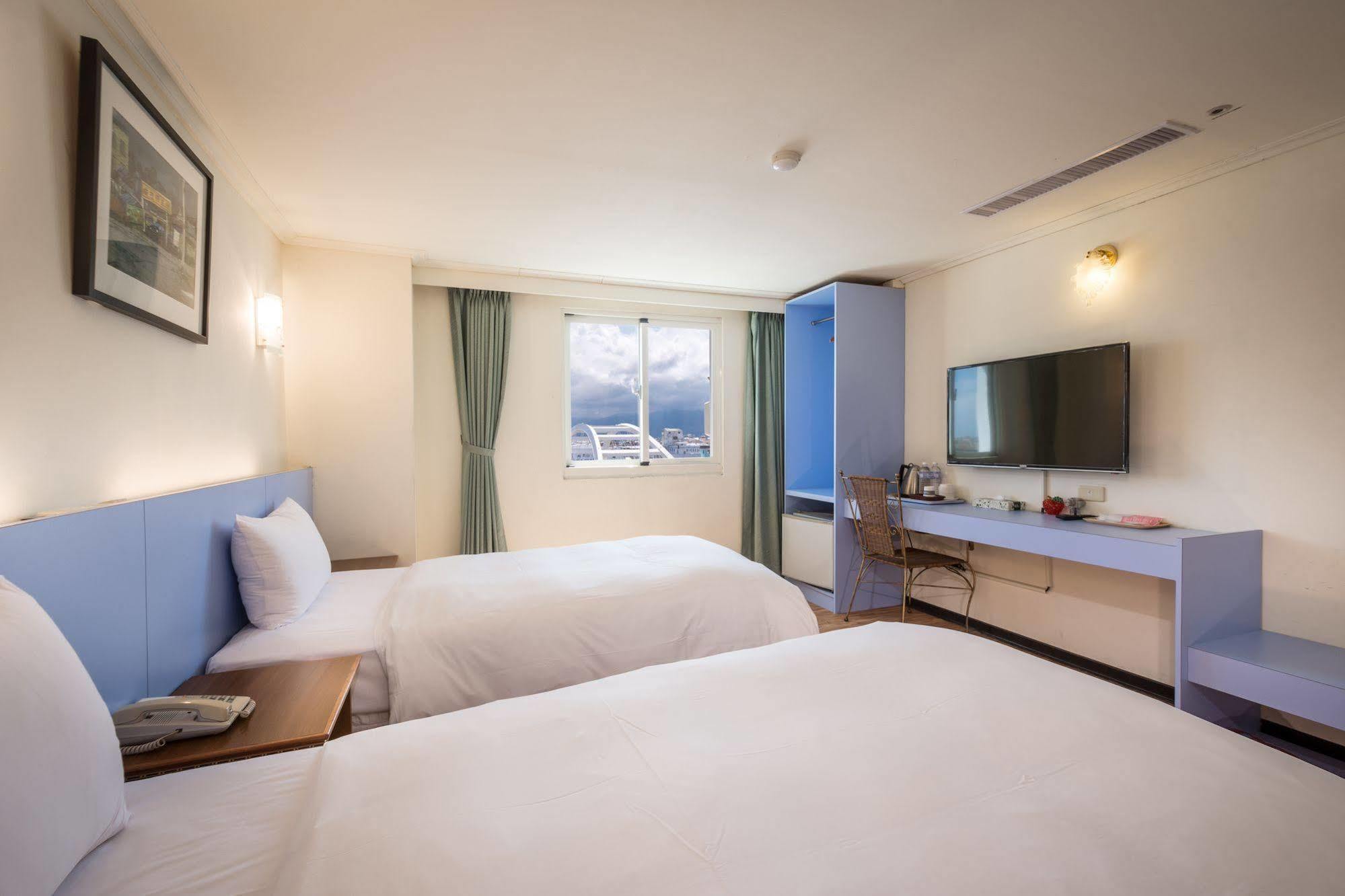 Apple Hotel T'ai-tung Exteriér fotografie